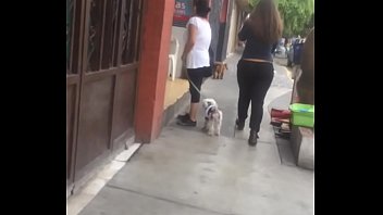 Siguiendo un rico culito por la calle pt.2